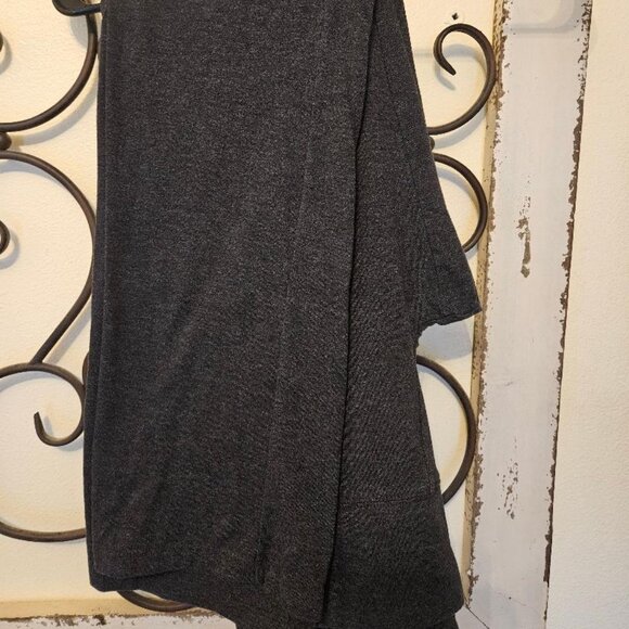 Bundle of 2 gray Yoga exercise Pants size Med and L - Picture 3 of 10